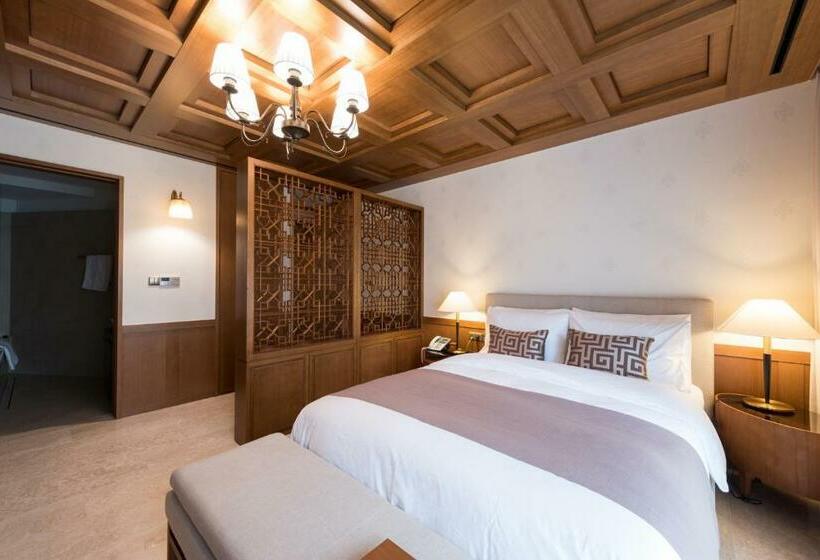 اتاق لوکس, Bonum 1957 Hanok And Boutique