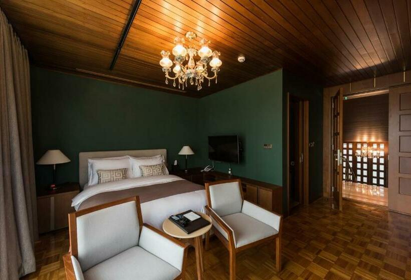 اتاق لوکس, Bonum 1957 Hanok And Boutique