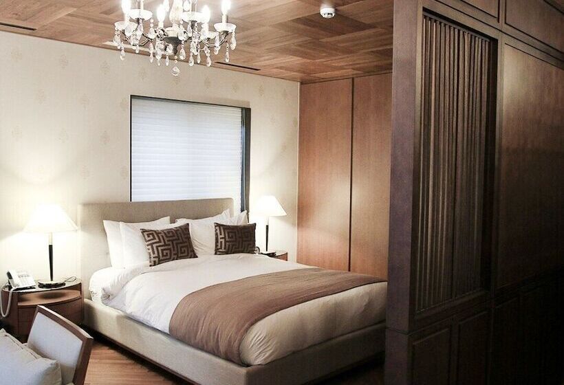 اتاق لوکس, Bonum 1957 Hanok And Boutique