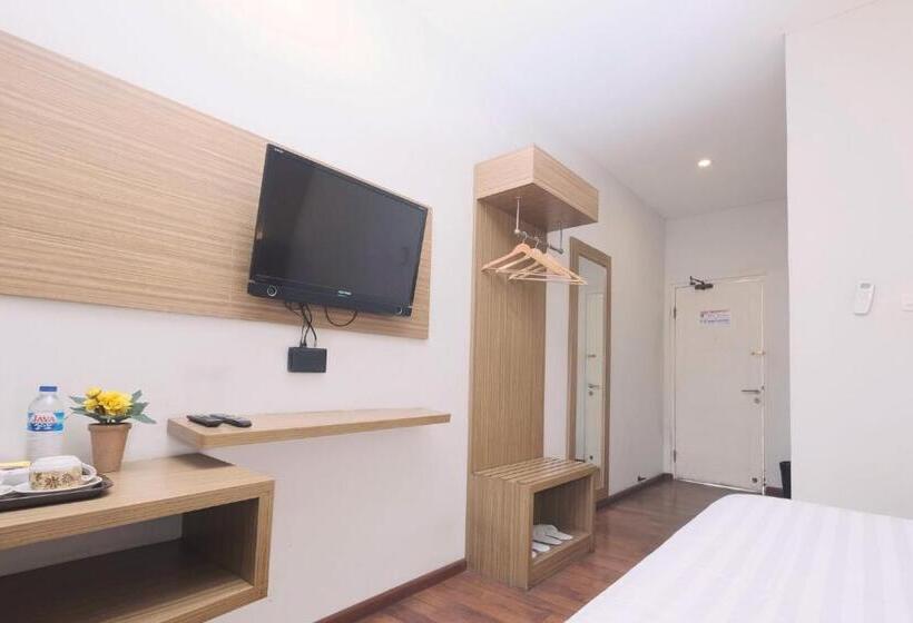 Номер Deluxe, Cengkareng Transit