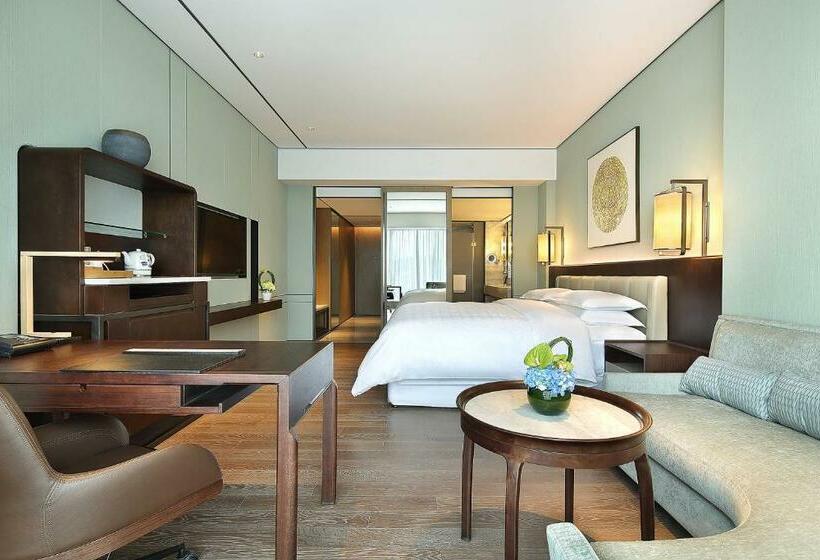 带大床的经典房间, Sheraton Grand Hangzhou Binjiang