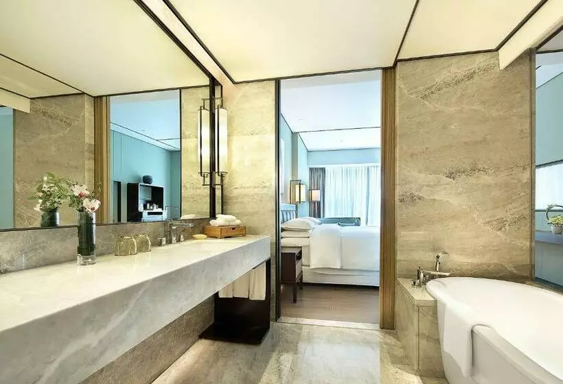 デラックスルーム, Sheraton Grand Hangzhou Binjiang
