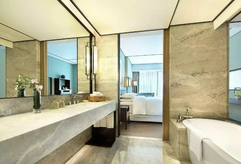 デラックスルーム, Sheraton Grand Hangzhou Binjiang