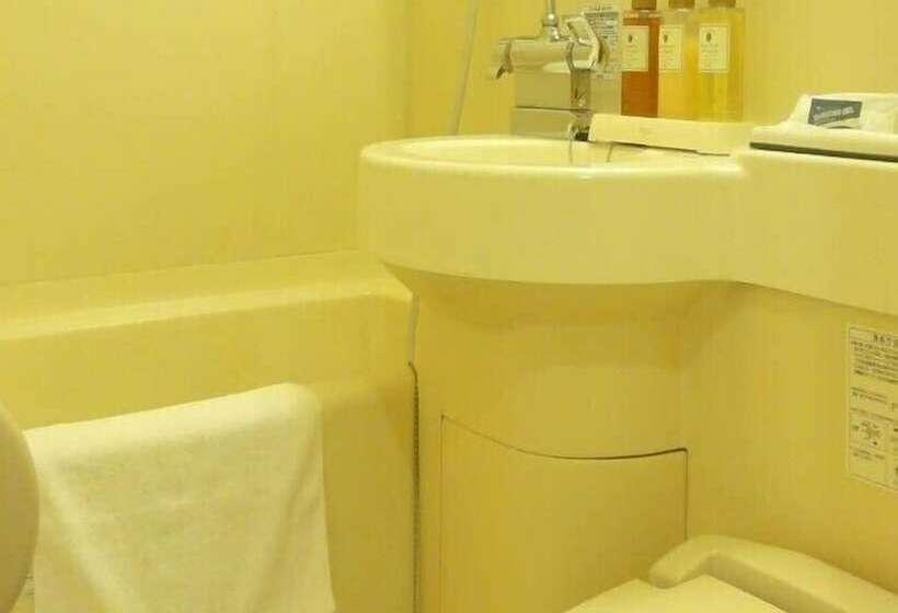 غرفة قياسية ثلاثية, Union