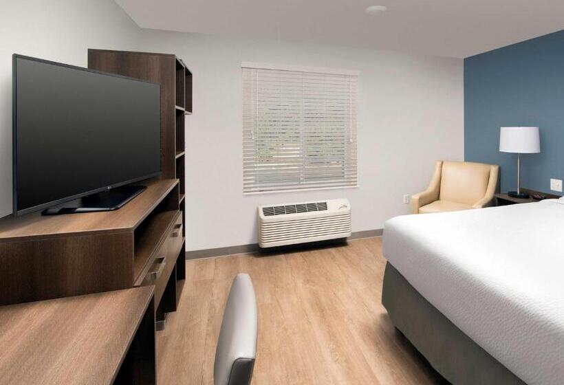 חדר סטנדרט שתי מיטות זוגיות, Woodspring Suites Fargo North Near Ndsu