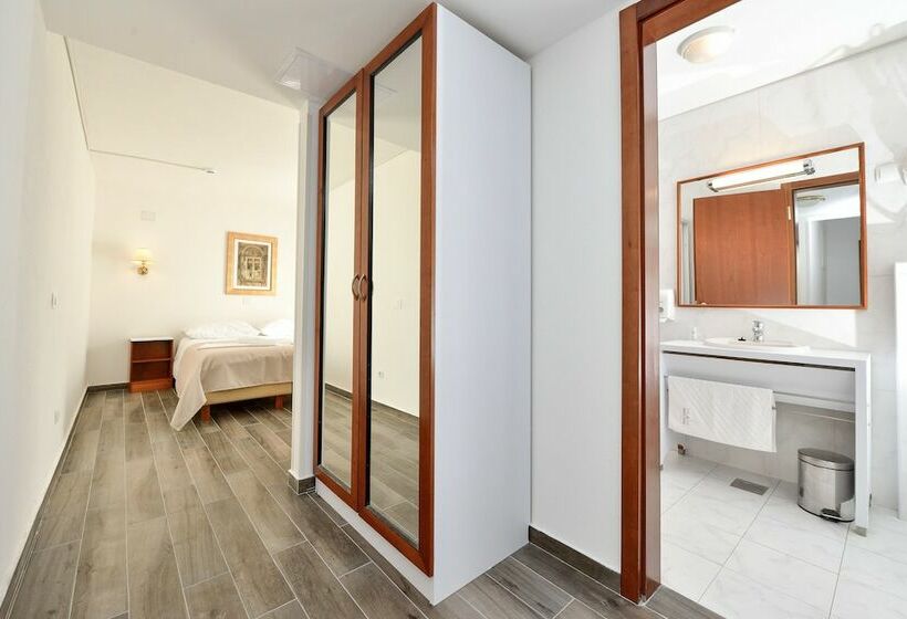 스탠다드 룸, Zadar