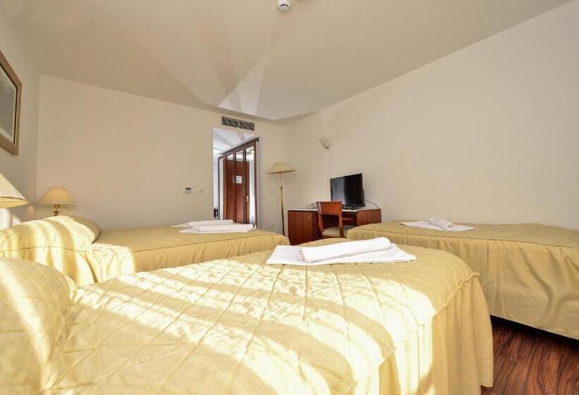 이코노미 패밀리 스위트, Zadar