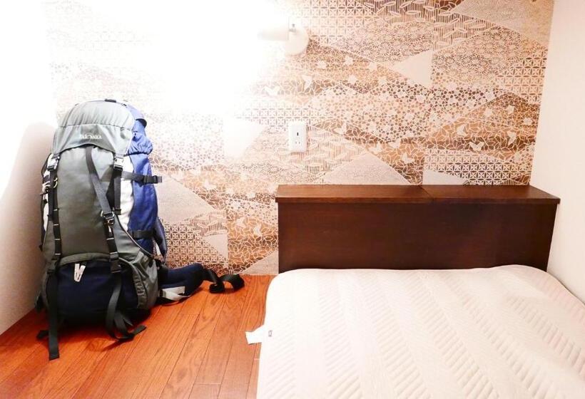 Кровать в Общей Комнате, K S House Fuji View   Travelers Hostel