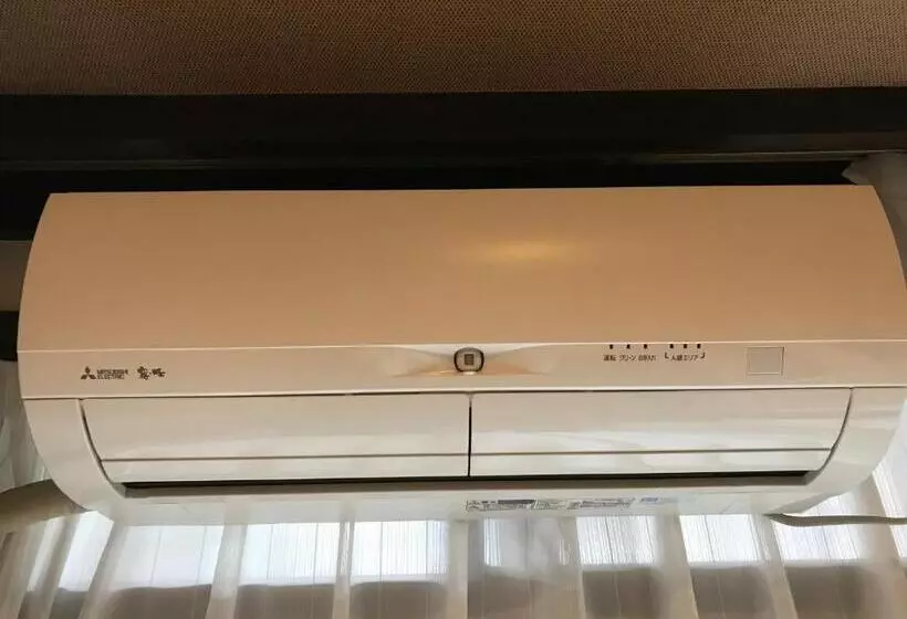 ルームシェアのワンベッド, K S House Fuji View   Travelers Hostel