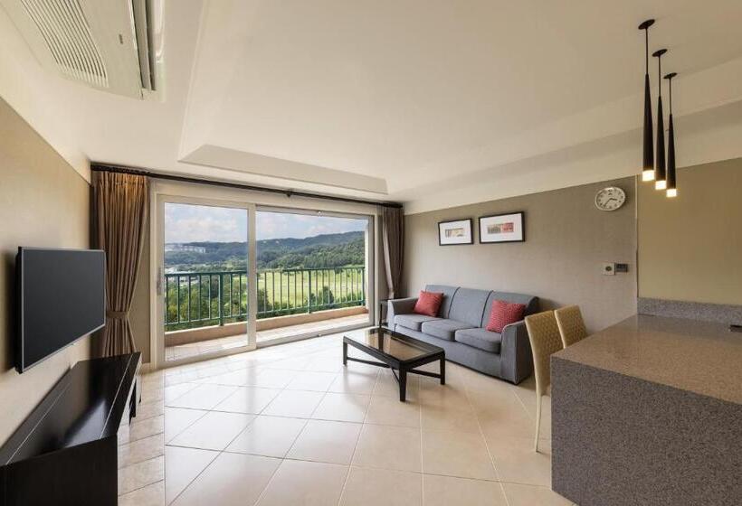 חדר סטנדרט מיטה זוגית, Oak Valley Resort