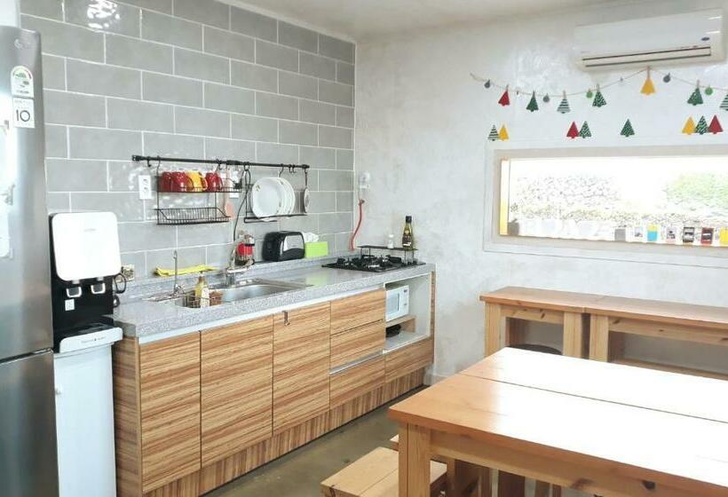 四人标准间, Baebae Guesthouse