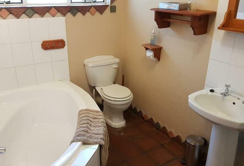 家庭间, Dias Guest House