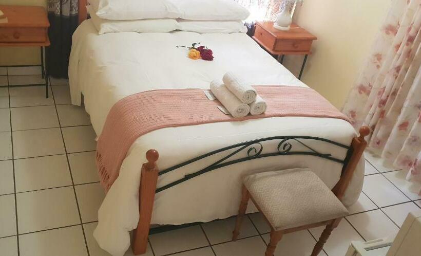 Номер Economy, Ebenezer Guesthouse Bluewater Bay