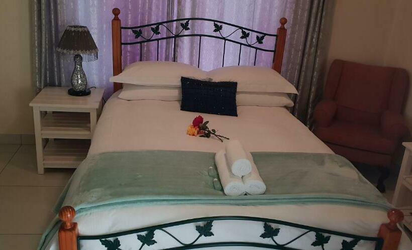 Номер Economy, Ebenezer Guesthouse Bluewater Bay