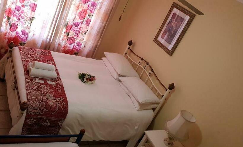 디럭스 룸, Ebenezer Guesthouse Bluewater Bay