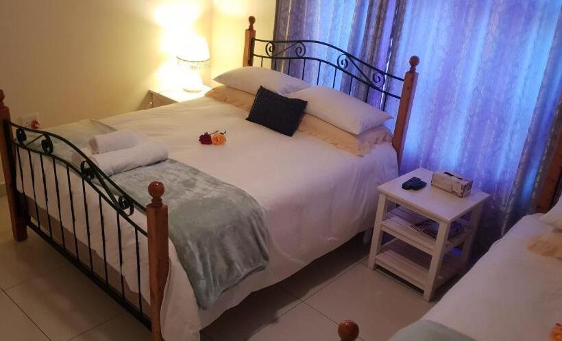 디럭스 룸, Ebenezer Guesthouse Bluewater Bay