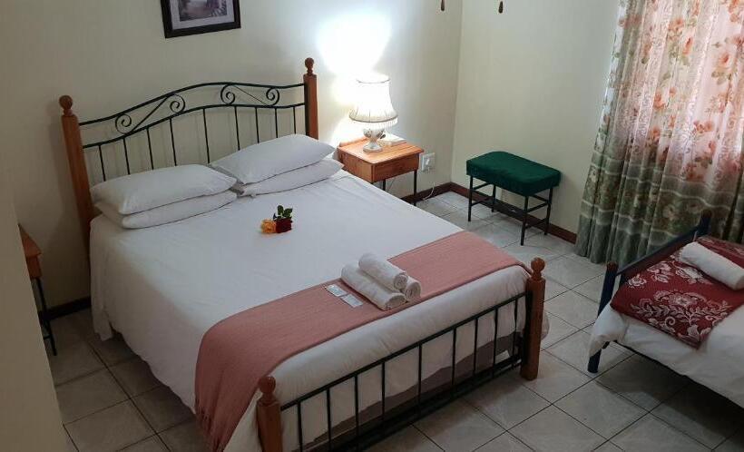 Номер Deluxe, Ebenezer Guesthouse Bluewater Bay