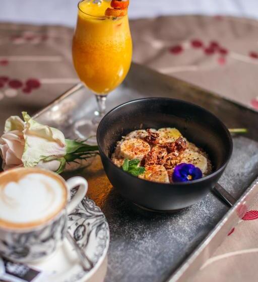 标准间, Prijeko Palace