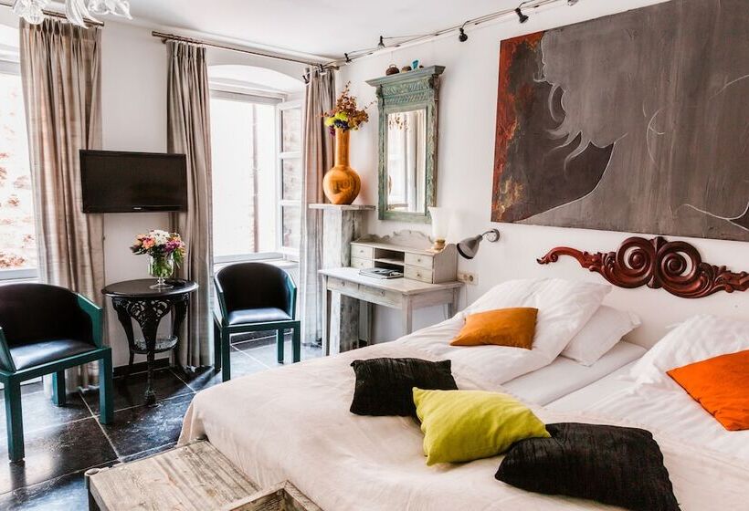 舒适型房间, Prijeko Palace