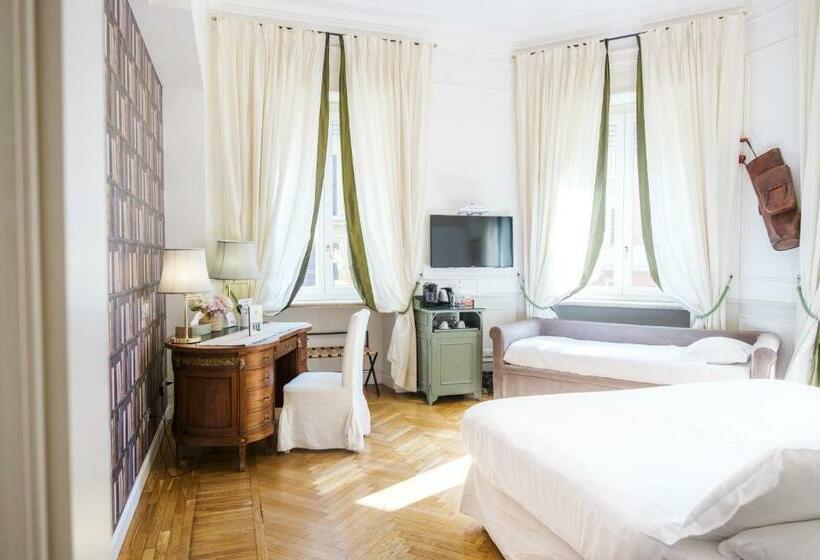 سوییت جونیور با بالکن, Relais Donna Lucrezia