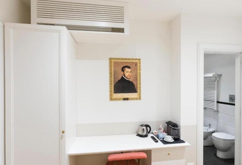 اتاق استاندارد یک نفره, Relais Donna Lucrezia