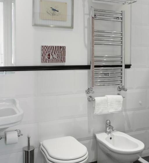 سوییت جونیور با بالکن, Relais Donna Lucrezia