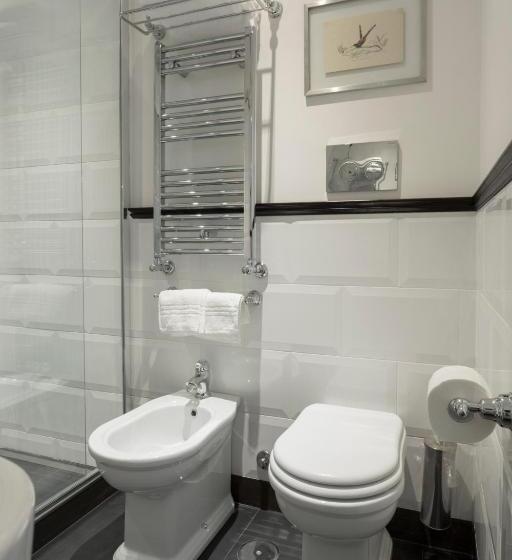 سوییت جونیور لوکس, Relais Donna Lucrezia