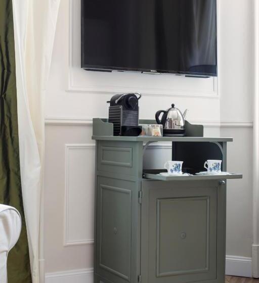 سوییت جونیور لوکس, Relais Donna Lucrezia