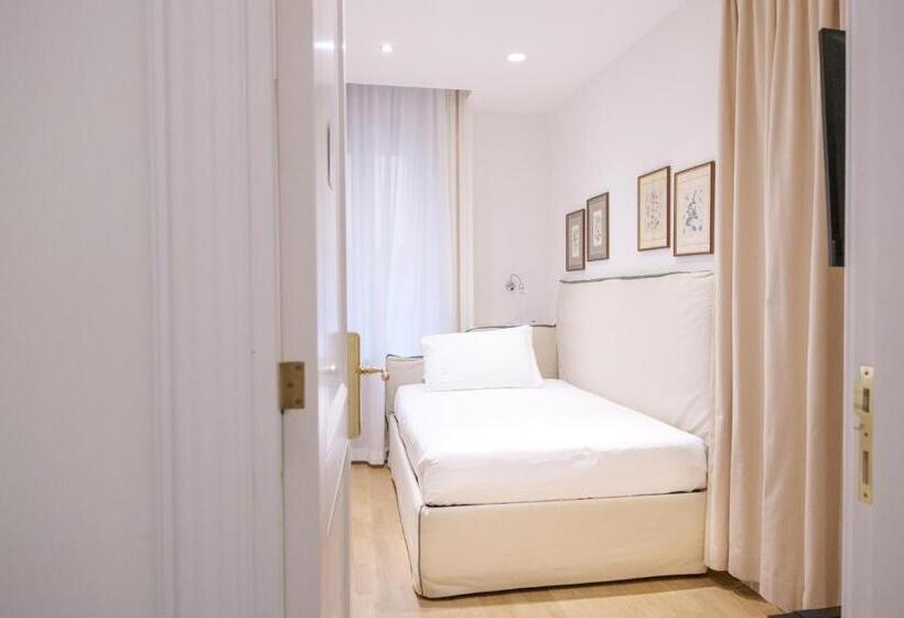 اتاق استاندارد یک نفره, Relais Donna Lucrezia