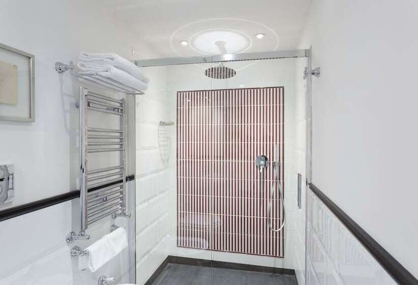 اتاق لوکس, Relais Donna Lucrezia