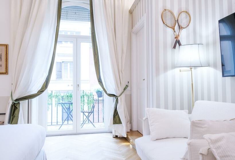 سوییت جونیور با بالکن, Relais Donna Lucrezia