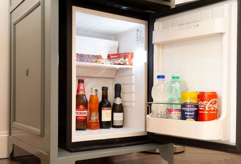 اتاق استاندارد یک نفره, Relais Donna Lucrezia