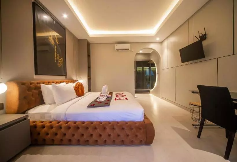 Deluxe Suite King Bed, Alsava Villa And Suites Canggu