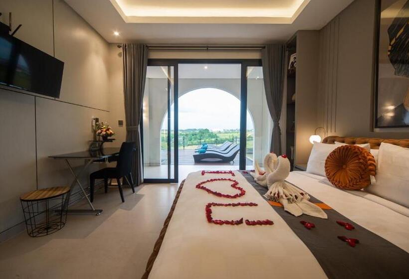 带大床的复式套间, Alsava Villa And Suites Canggu