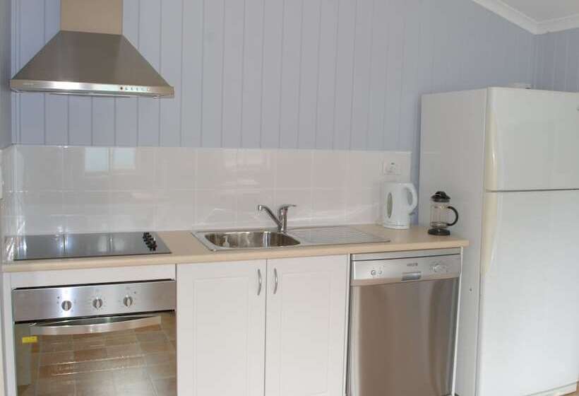 בית, 3 חדרי שינה, Twisted Gum Cottage