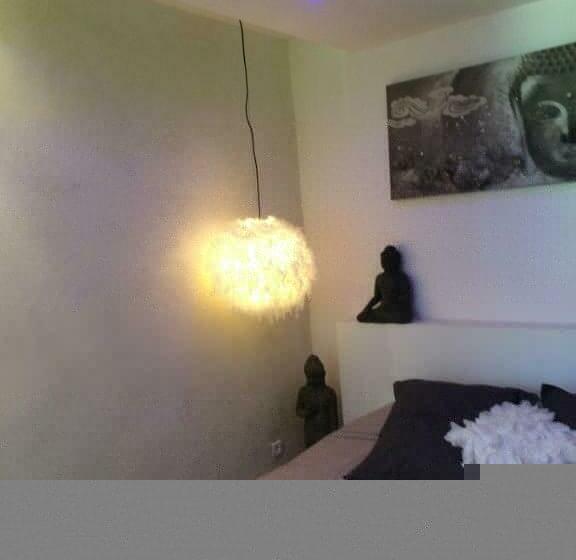 패밀리 룸, Les Chambres De Naevag