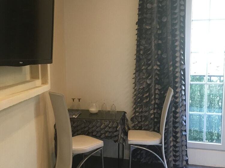 패밀리 룸, Les Chambres De Naevag