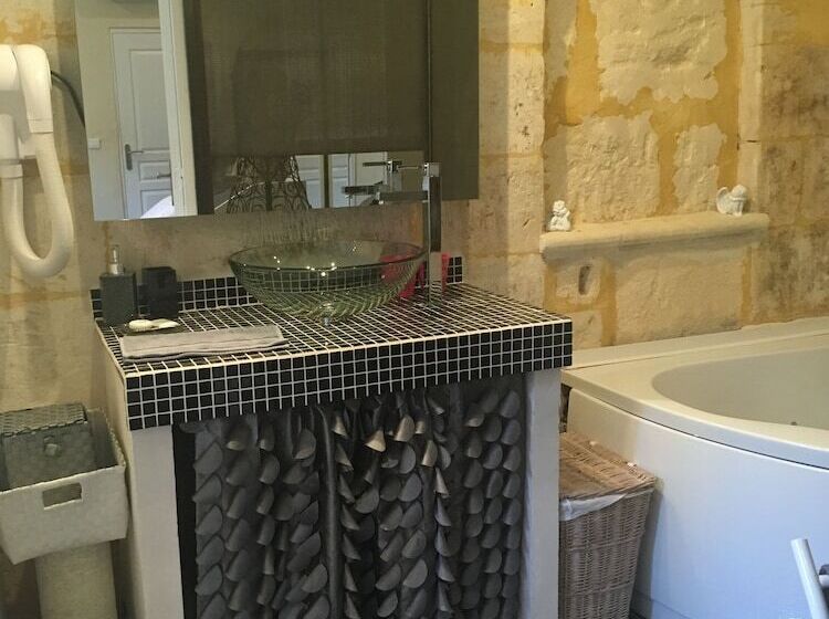 패밀리 룸, Les Chambres De Naevag