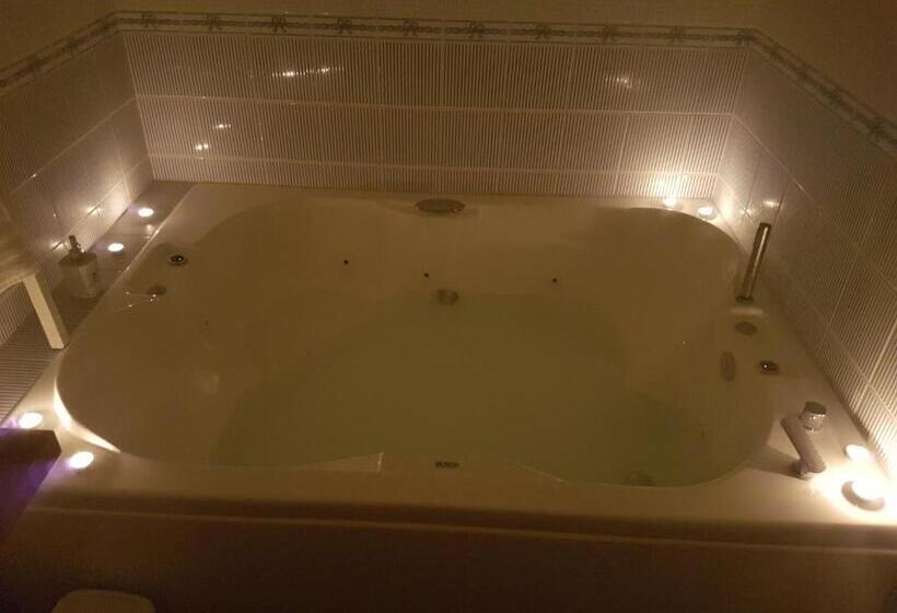 اتاق سوپریور, Sweet Dreams