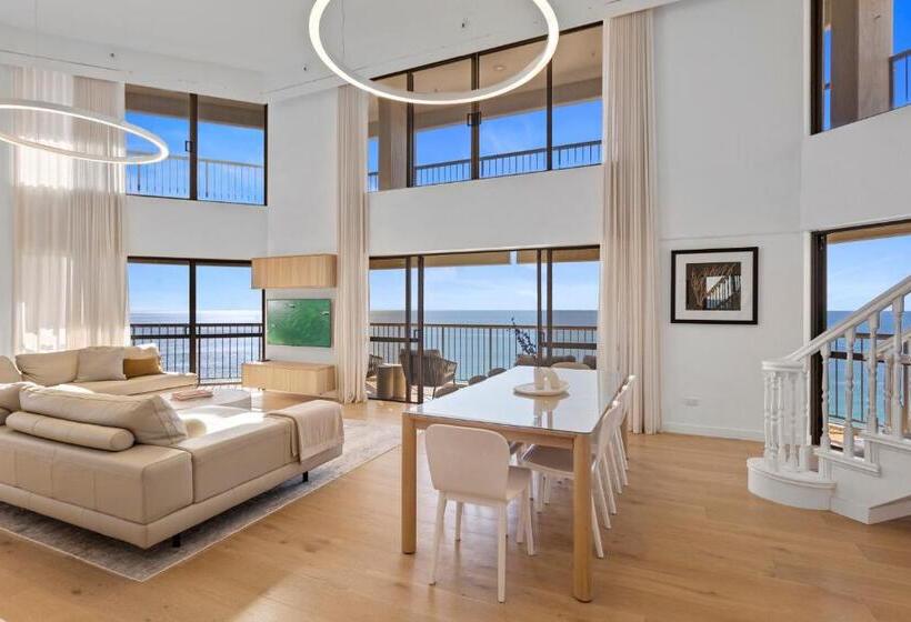 شقة دور أخير غرفة نوم واحدة, Burleigh Esplanade Apartments