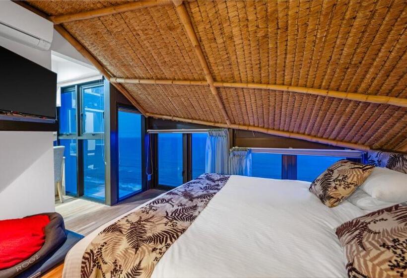 غرفة دور أخير, Burleigh Esplanade Apartments