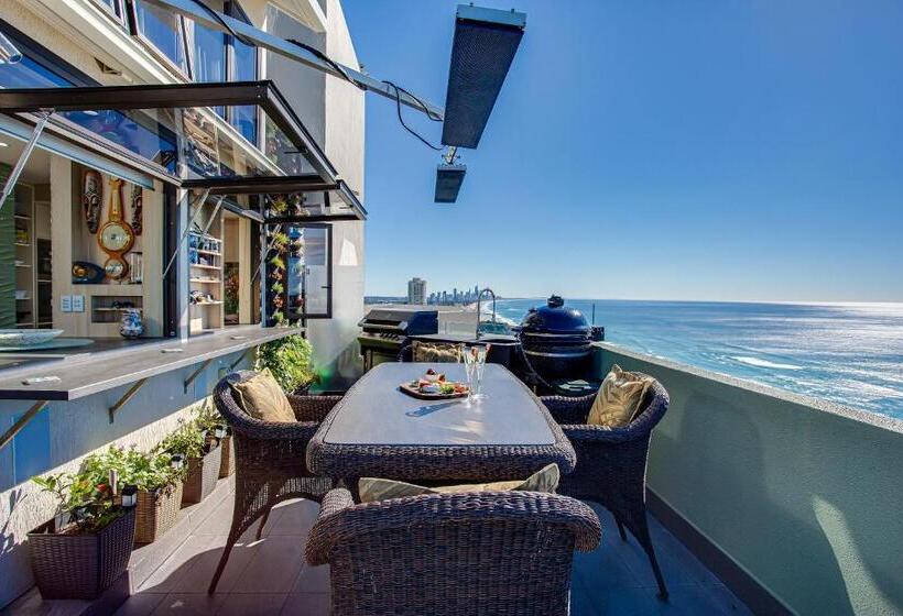 غرفة دور أخير, Burleigh Esplanade Apartments