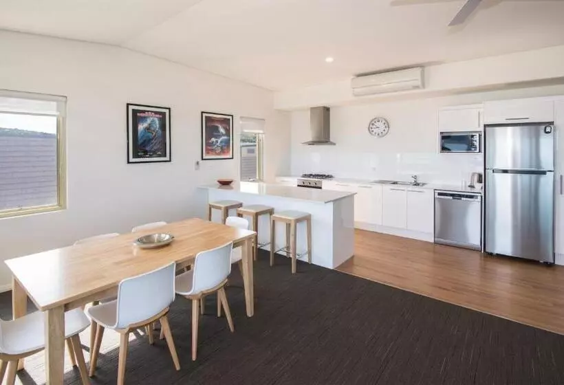 Executive-huoneisto 2 Makuuhuonetta, Canal Rocks Beachfront Apartments