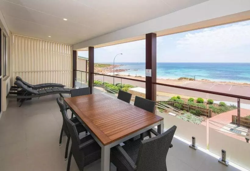 Executive-huoneisto 2 Makuuhuonetta, Canal Rocks Beachfront Apartments