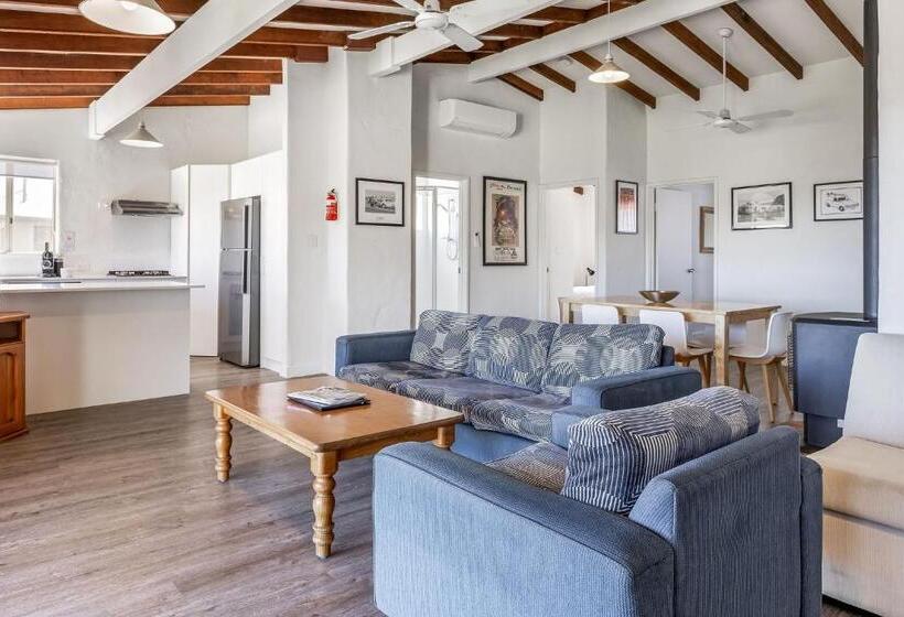 Апартаменты 1 Спальня Вид на Сад, Canal Rocks Beachfront Apartments