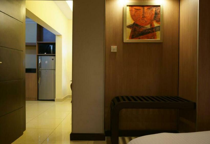 سوییت, Home Suites Boutique Hotel Freetown