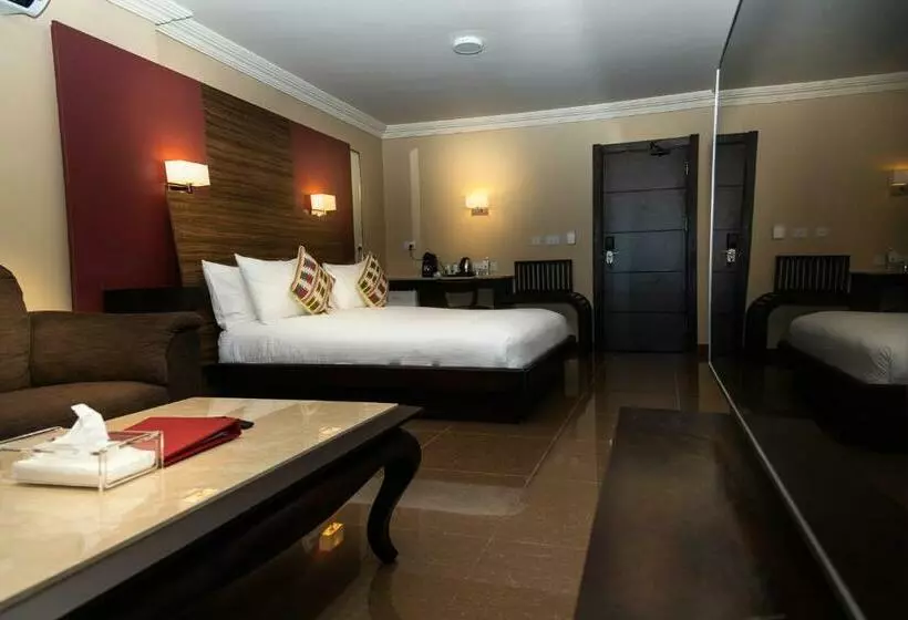 سوییت اجرایی, Home Suites Boutique Hotel Freetown