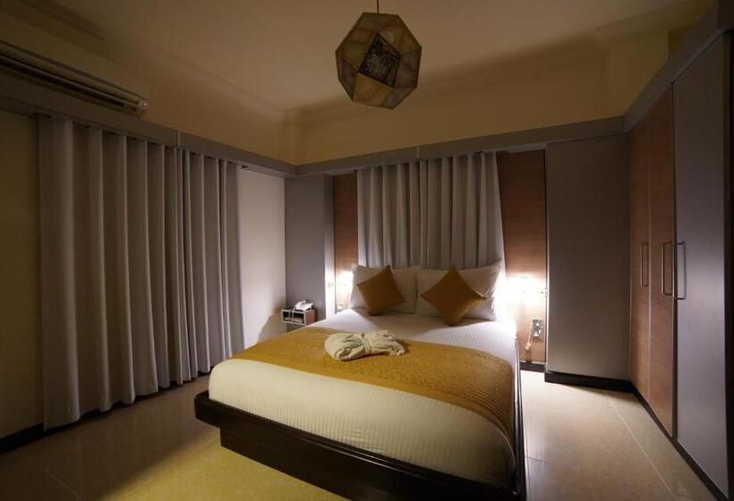 سوئیت سینیور, Home Suites Boutique Hotel Freetown