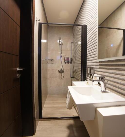 سوییت, Home Suites Boutique Hotel Freetown