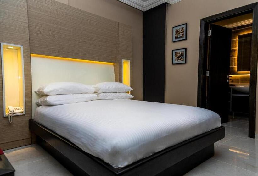 اتاق لوکس, Home Suites Boutique Hotel Freetown